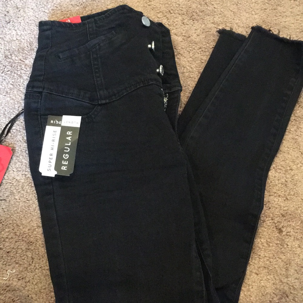 Skinny jeans